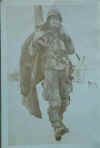 GI with M3 knife.jpg (19107 bytes)